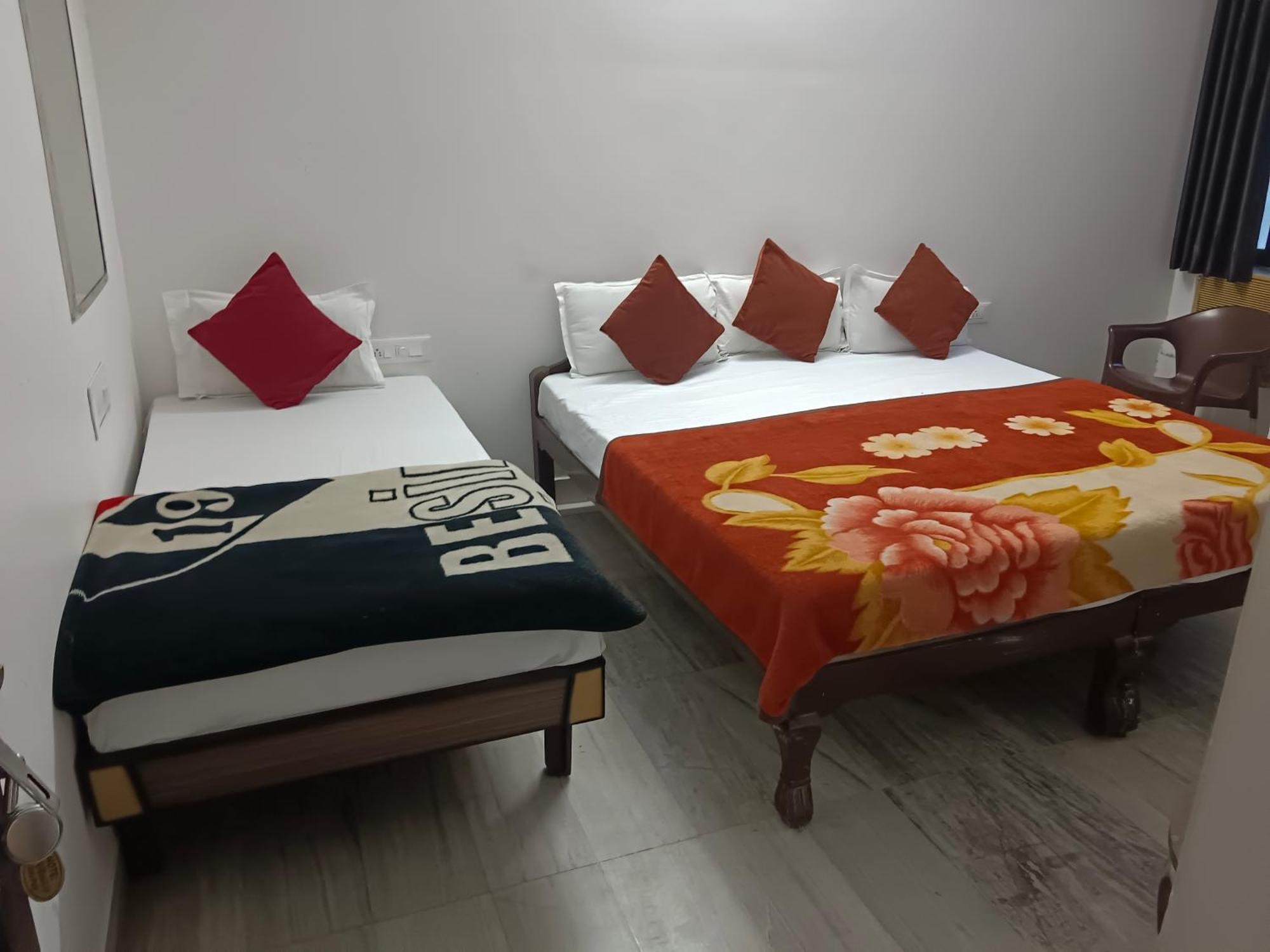 Hotel Shubham Udaipur Exterior foto